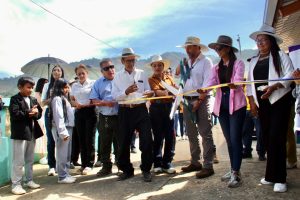 Prefectura de Loja entregó sistema de riego presurizado en Pindal